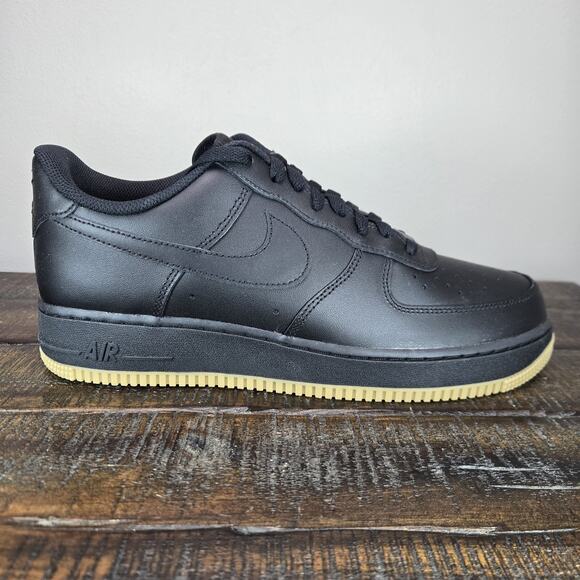 Nike Air Force 1 Low \'07 Mens Size 11.5 Lifestyle Shoe Black Gum 2022 DZ4404-001